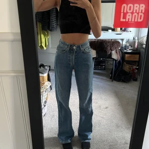 Jeans - Jeans från bikbok new denim använda fåtal gånger 