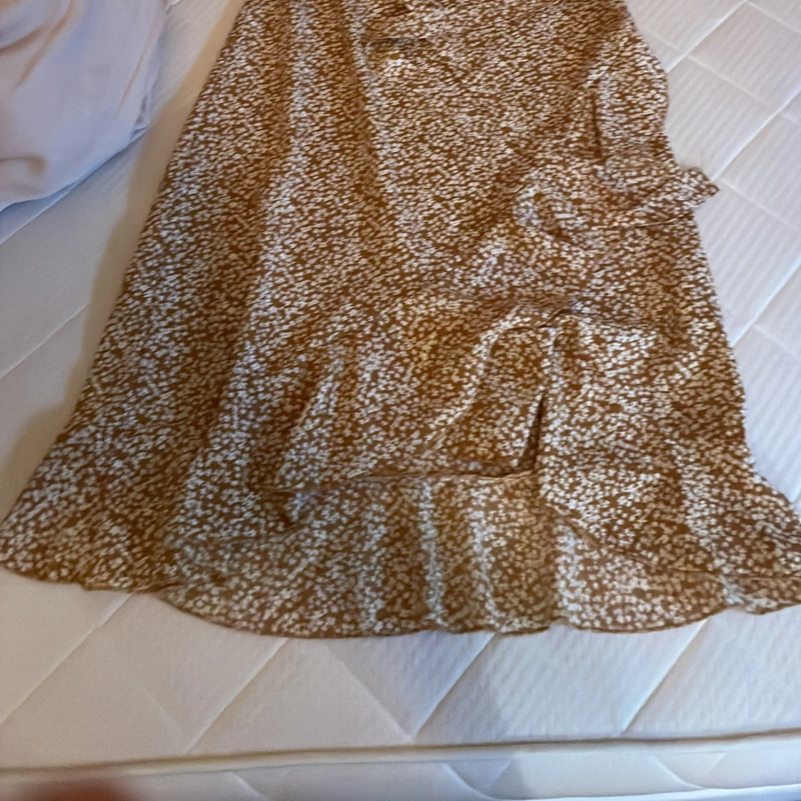 Senapsgul klänning  - 90