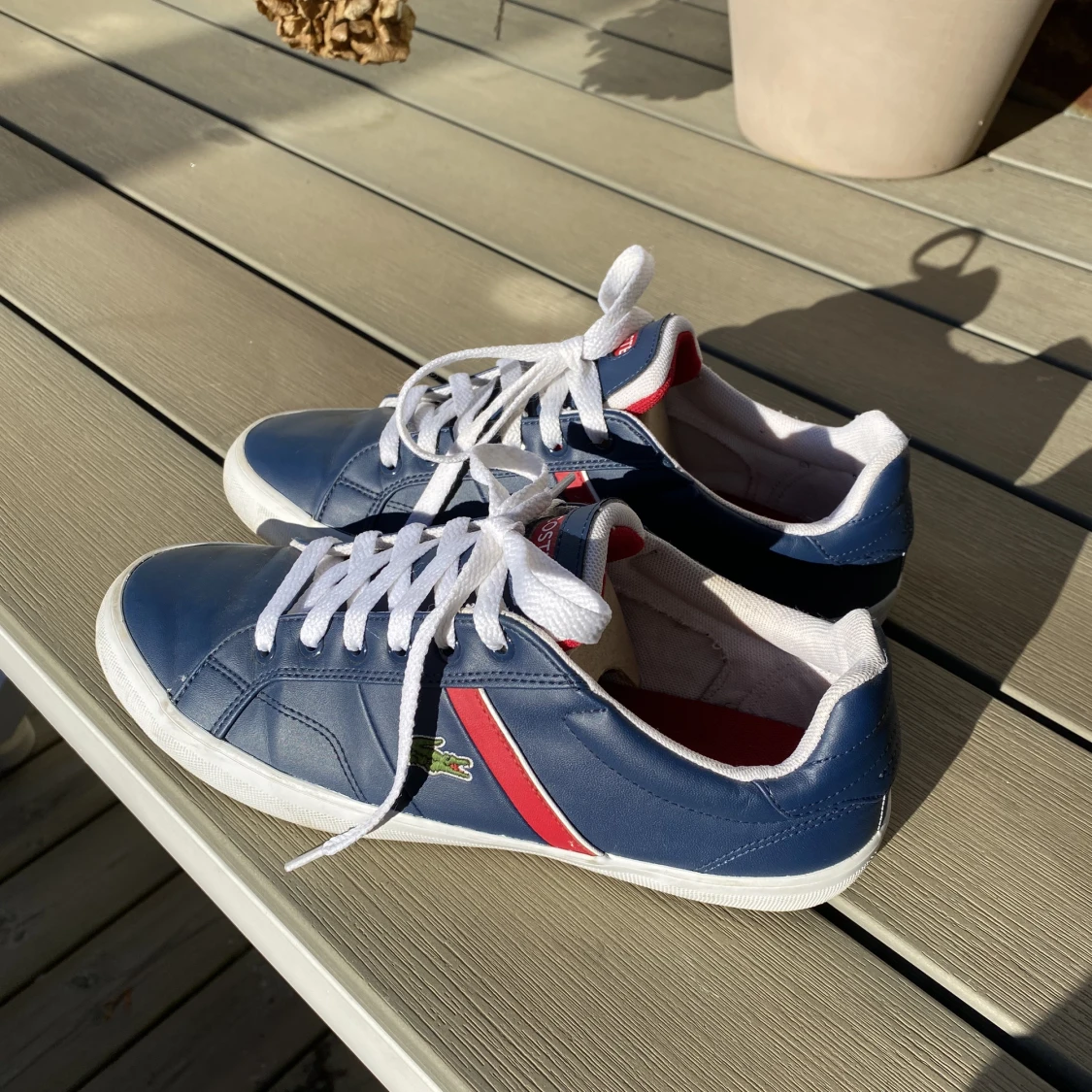 Mörblå Lacoste sneakers st 38 - 91