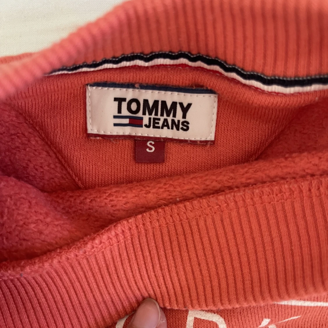 Helt oanvänd tröja - 90