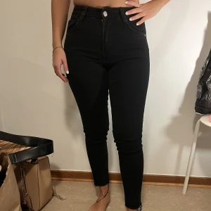Jeans - Jeans från zara