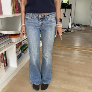 Wrangler jeans - Säljer dessa wrangler jeans då de inte passade mig.
