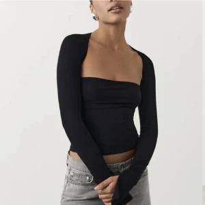 Ginatricot tröja - helt ny, lapp kvar, strl M