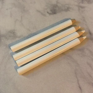 Pennor till Fransk Manikyr - Vita pennor till att fixa vitt under nageln❤️ 5 kr för alla 4💖