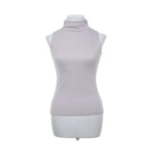 Topp - Rosa topp köpt second hand