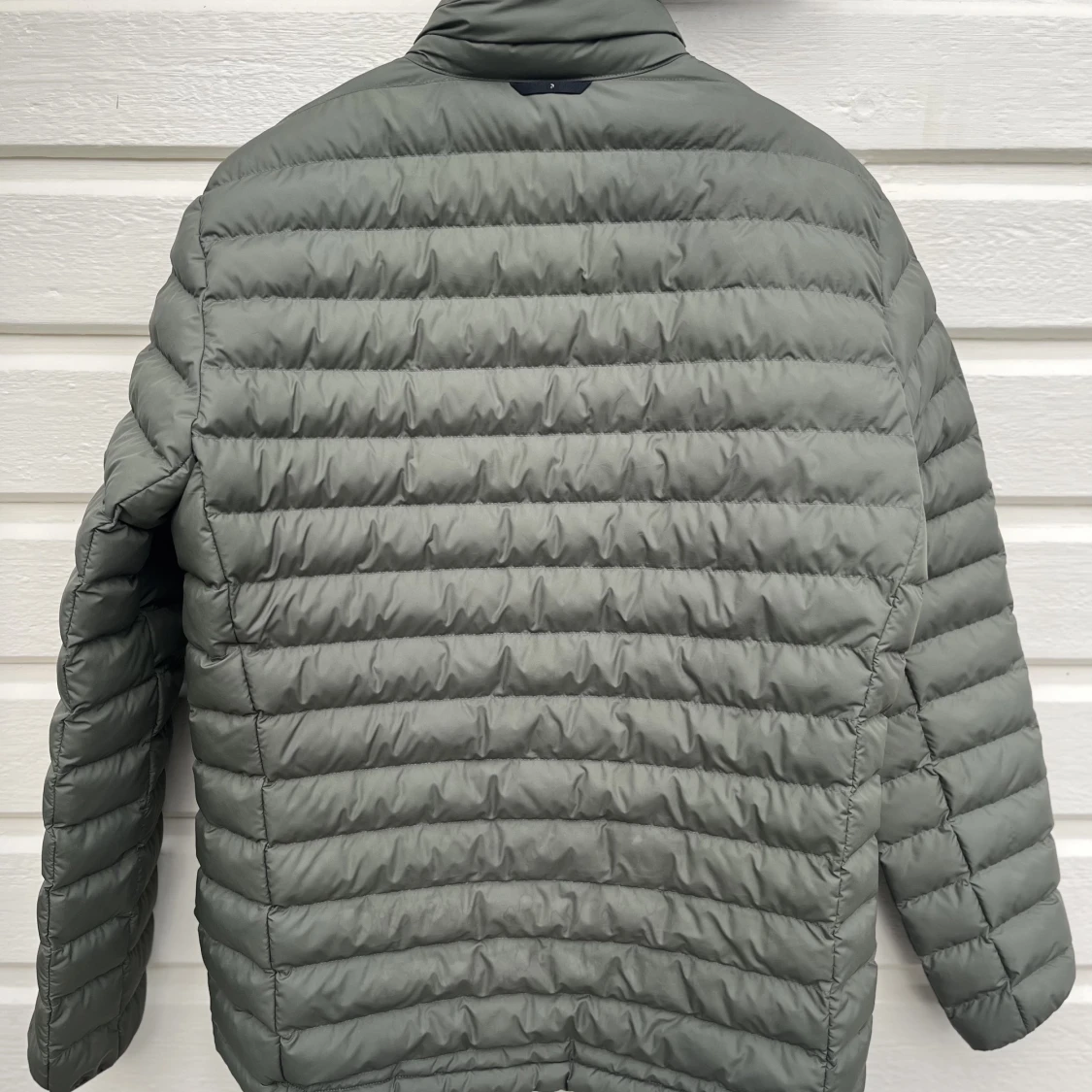 Oliv grön Peak performance jacka - 91