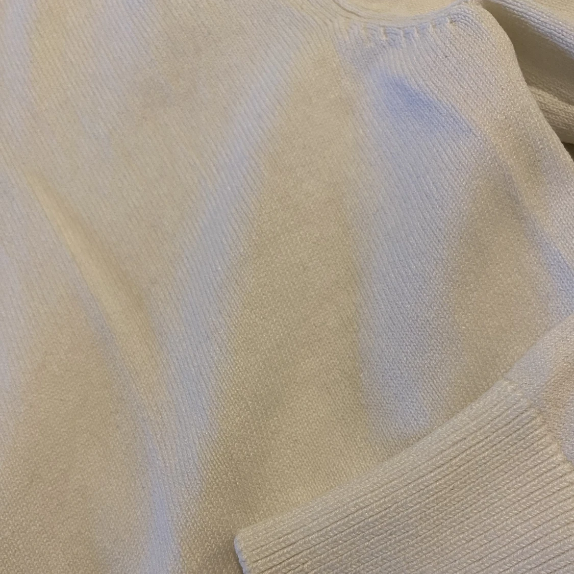 Finstickad kofta - 91