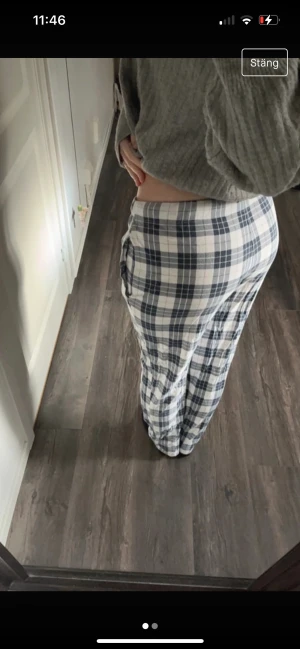 Pyjamasbyxor - Från Kappahl i storlek S. Säljer då jag ej använder de, jag är 161 cm lång!