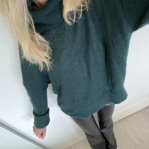 Stickad tröja  - Såå fin och mysig stickad polotröja❤️