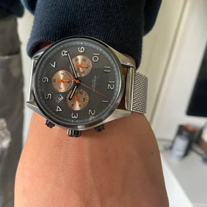 Gant - En gant klocka ny pris 2500kr mitt pris 1200kr väldigt fint skick för mer info skriv 