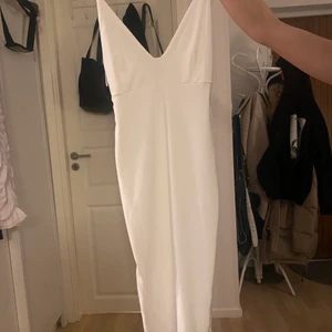 Rebecca Stella Klänning  - Vit Rebecca Stella klänning i Xs.