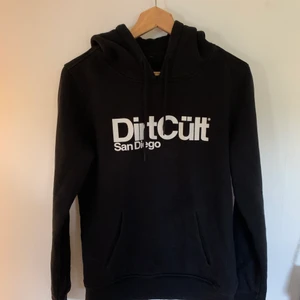 DirtCült hoodie - Använd få gånger