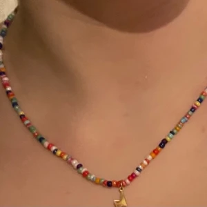 snuggt halsband - köpt i Spanien!😍😍😍❤️‍🔥