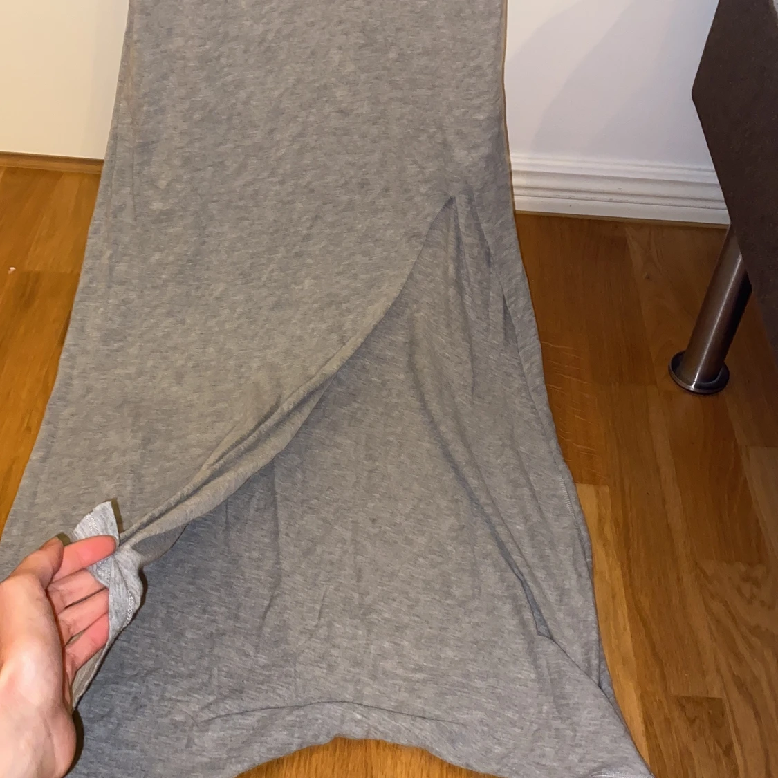 Grå långklänning - 90