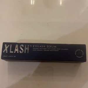 Xlash  - Lägger ut igen pågrund av hon som skulle ha den inte svarade! De är i bra skick och har ändast använts några gånger så det är mycket kvar i den 