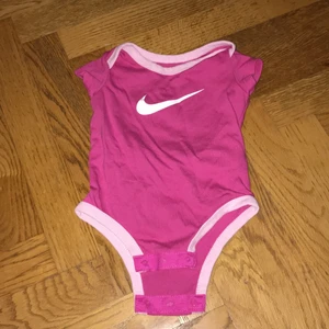 Nike body - Fint skick