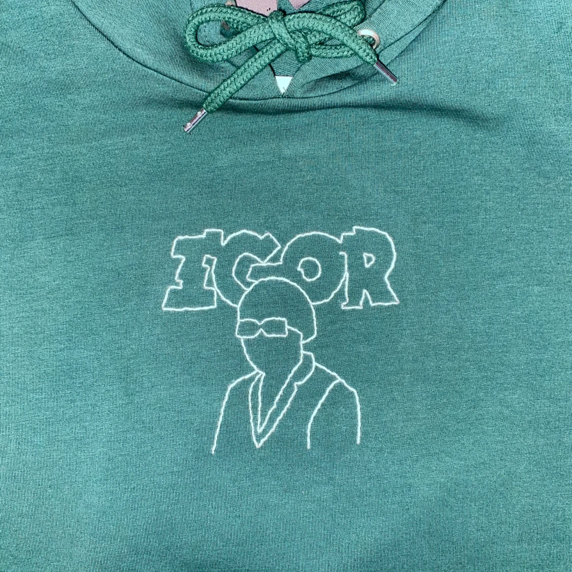 Broderad tröja - 91