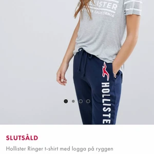 Hollister T-shirt  - Fin grå T-shirt 
