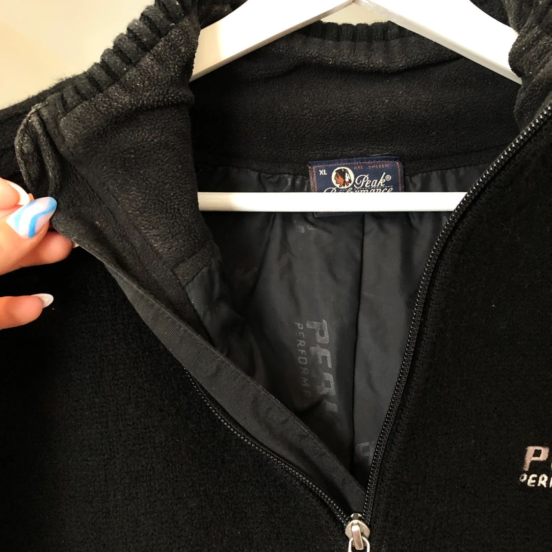 Vadderad stickad polo - 91