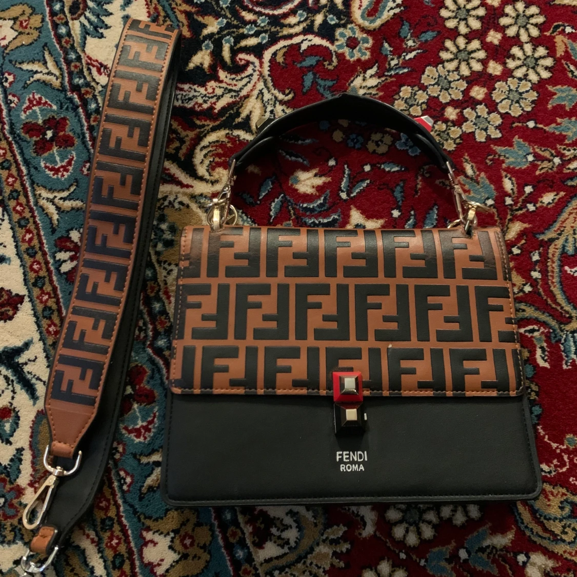 Fendi väska vintage