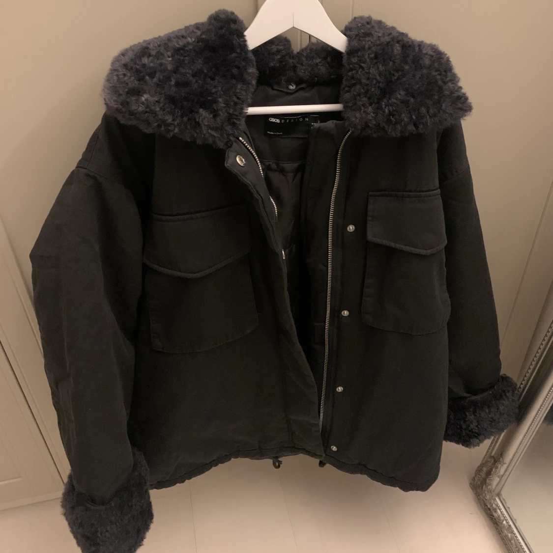 Jacka med teddykrage - 90