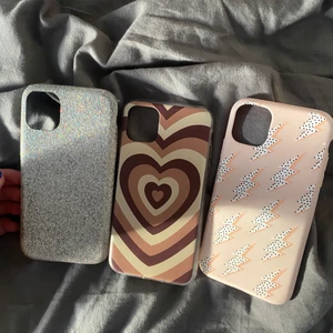 Skal  - Skal till iPhone 11 ❤️ alla tillsammans för 70 ink frakt, det glittriga har lite dåligt skick på sidorna 