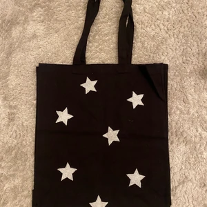 Tygväska - Tygväska med reflex tryck⭐️⭐️⭐️⭐️