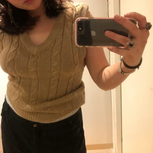 Pullover - Beige pullover💗 FRAKT INGÅR I PRISET 