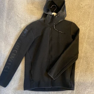 Peak performance  - Peak performance i storlek S. 