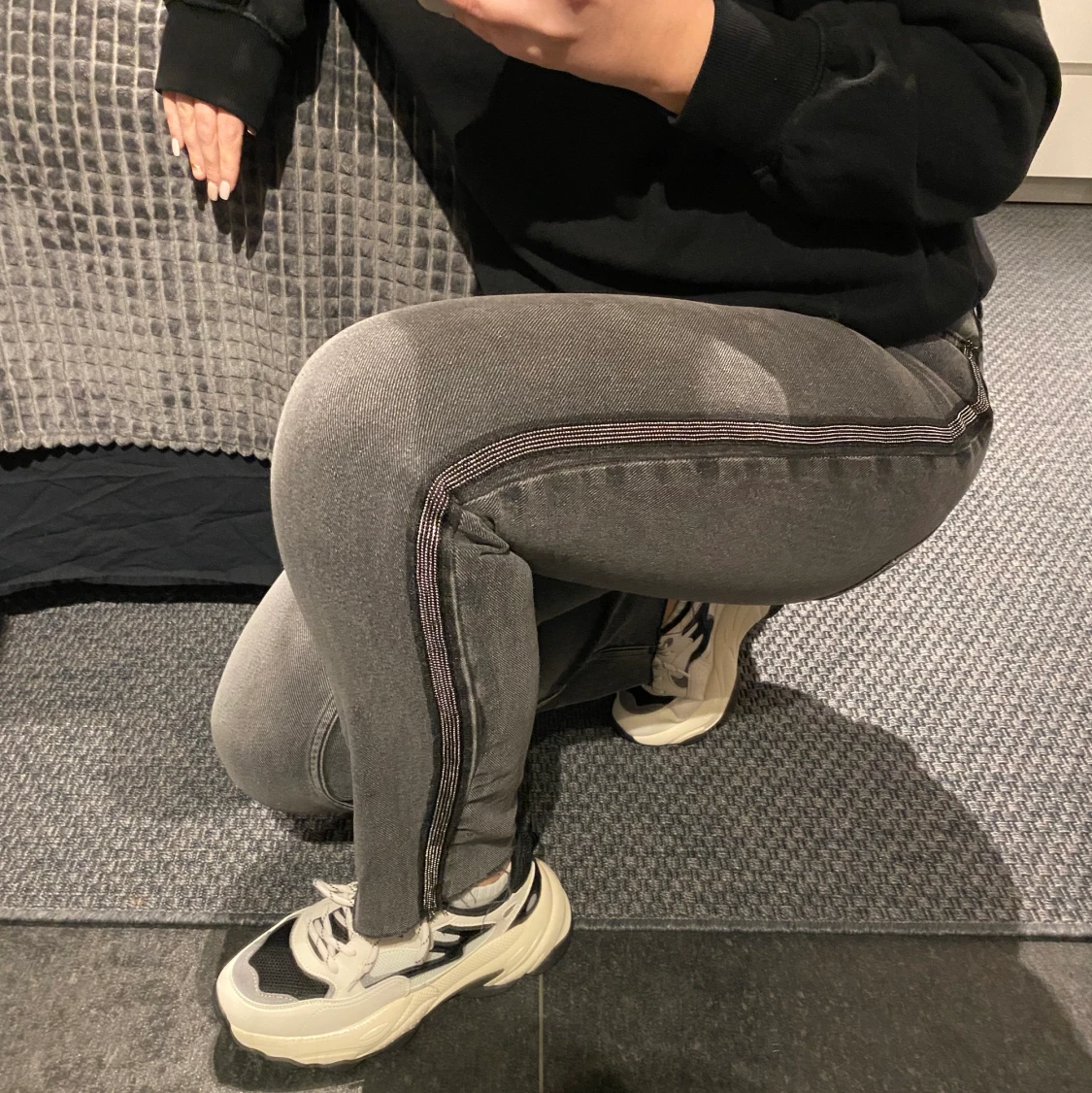 Zara jeans med detaljer - 90