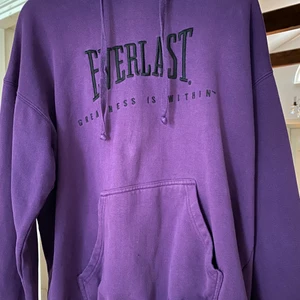 Everlast   stl L  - Lila Everlast hoodie. Bra skick och bra passform