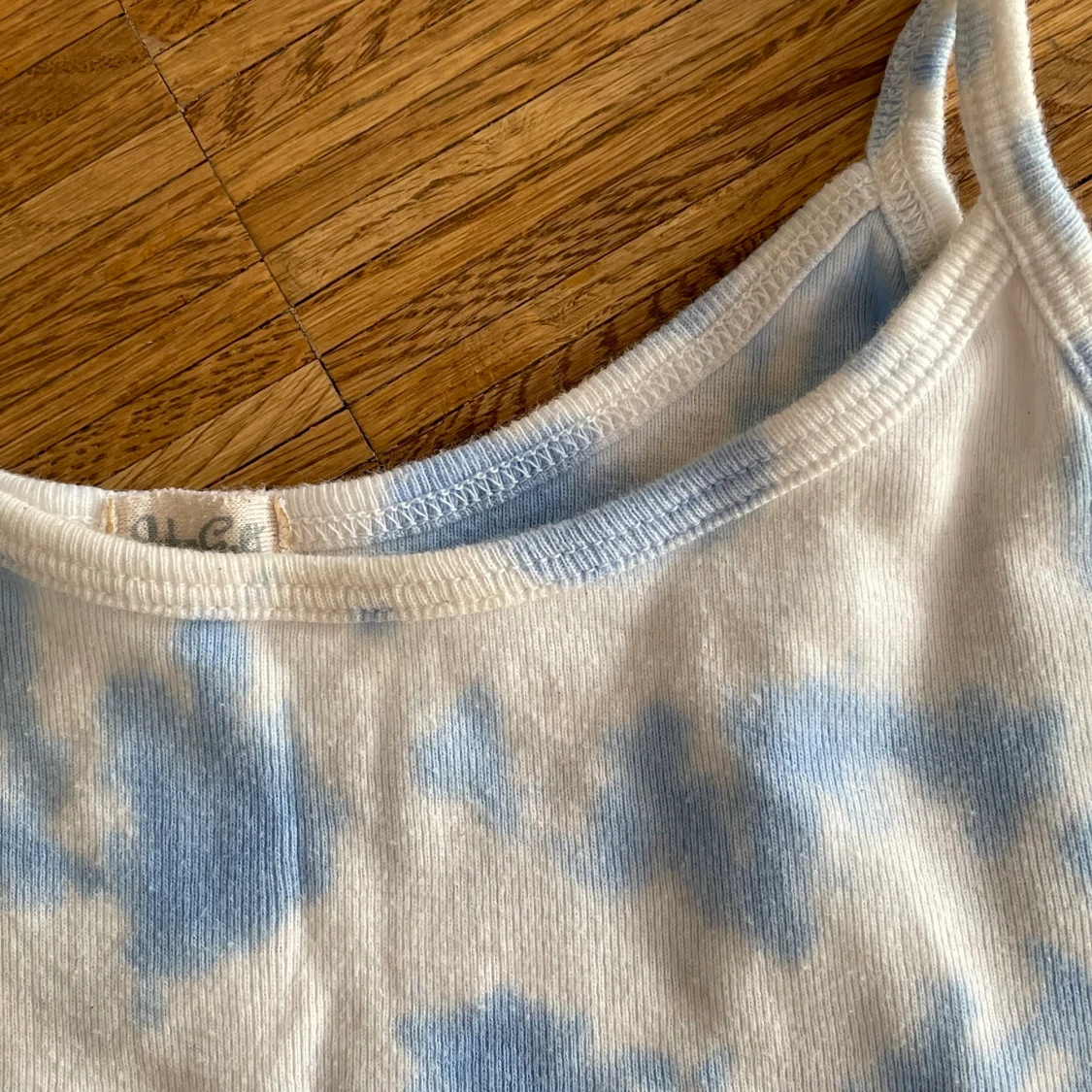 Söt topp från Barcelona - 90