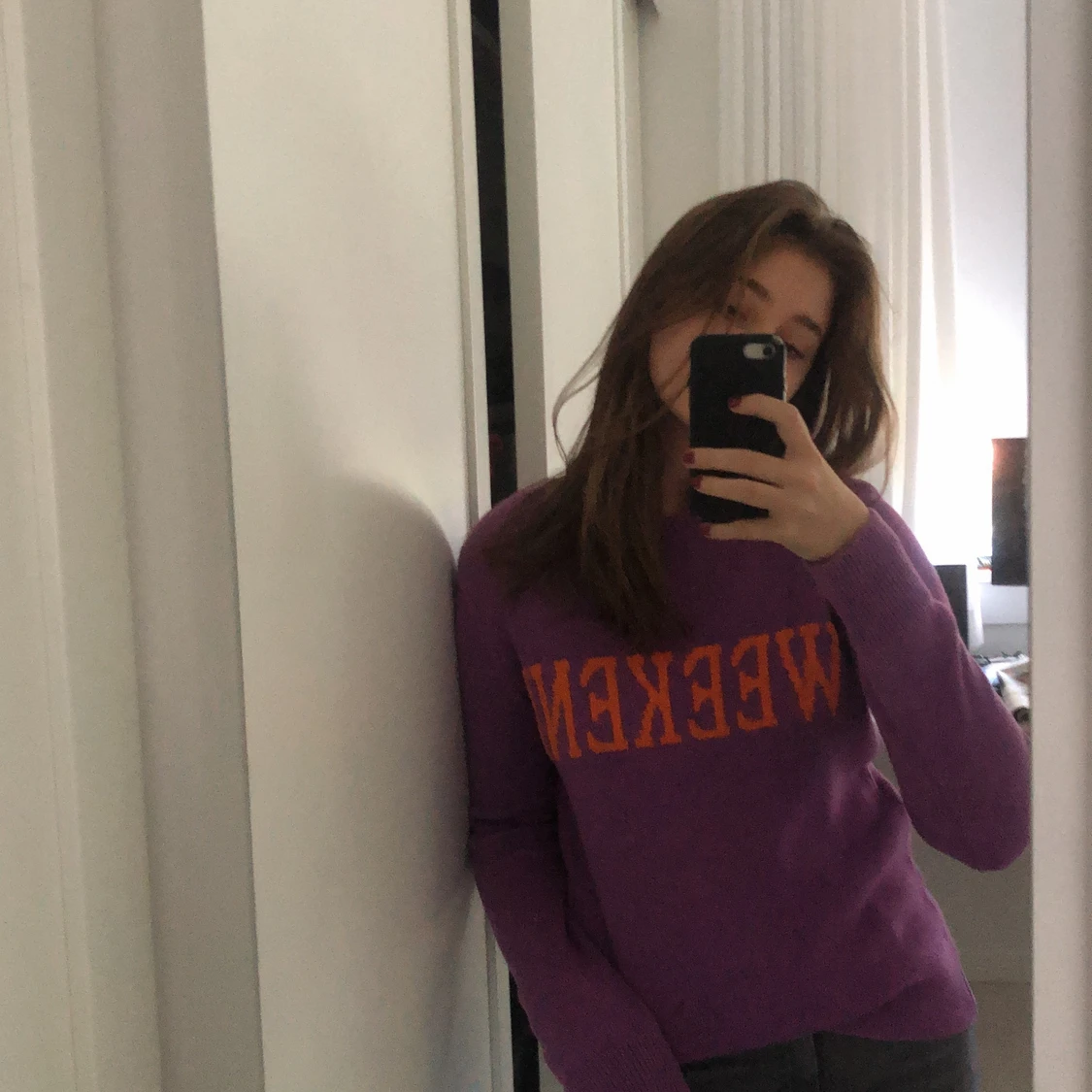 Skitsnygg stickad tröja med text på!!