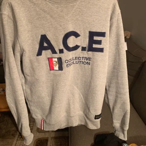 A.C.E sweatshirts - Storlek M, Herrstorlek, bra skick, nypris 999k
