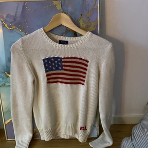 Ralph Lauren tröja  - Bra skick! Fraktas eller möts upp i Linköping.