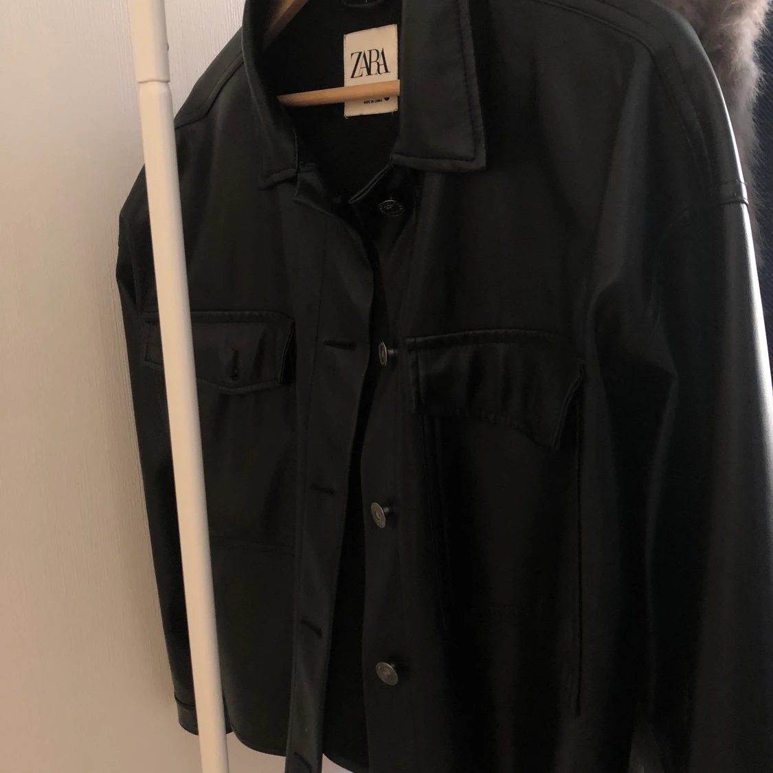 Svart läderjacka - 91