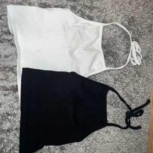 2 par linnen - Vita stl s, svarta stl xs 🖤  30kr st - 50kr för båda