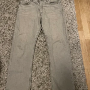 Weekday jeans, space  - Storlek: W30 L32