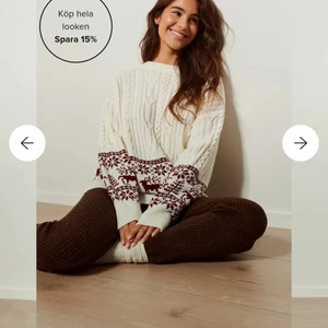 Na-kd tröja  - Na-kd tröja som är slutsåld i butik. Jag säljer Storlek small :)! Använd 2 g ordpris 499kr 