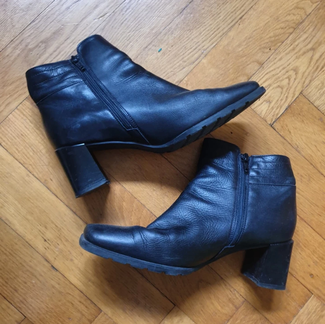 Skinnskor från Ecco storlek 38,5  - 90