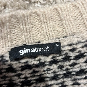 Ginatricot  - Den är använd 2-3 gånger.