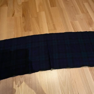 Rutig sjal - Jättefin rutig sjal! Perfekt till hösten!