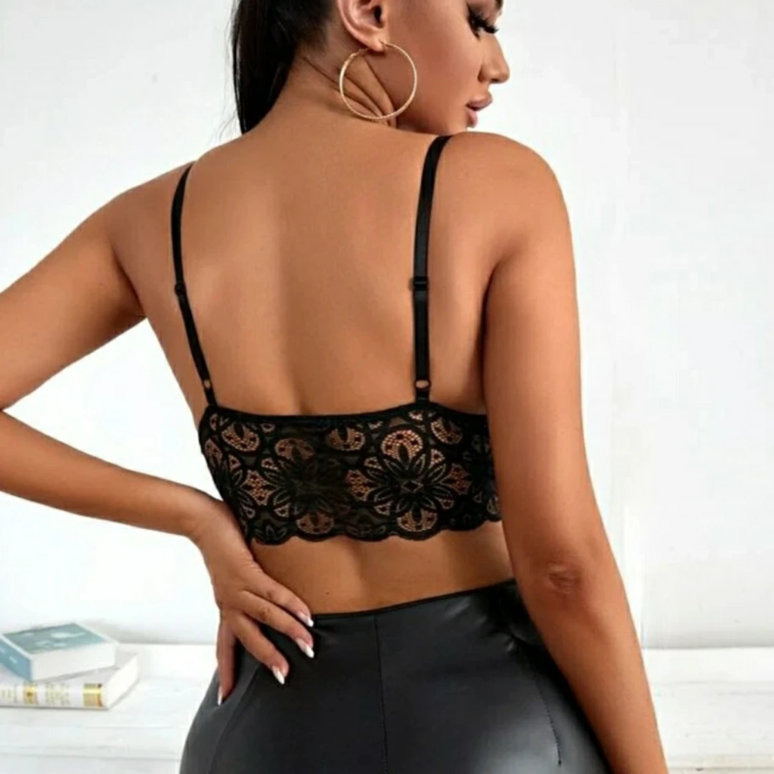 Sexigt svart linne  - 90