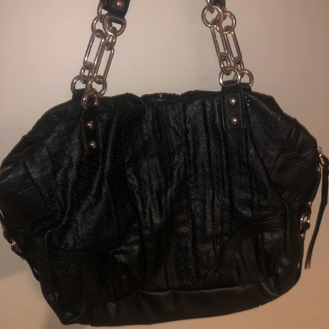 Stor GUESS väska svart - 90