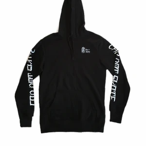 Hoodie  - Skitcool Svart hoodie med tryck, från HM, oversized