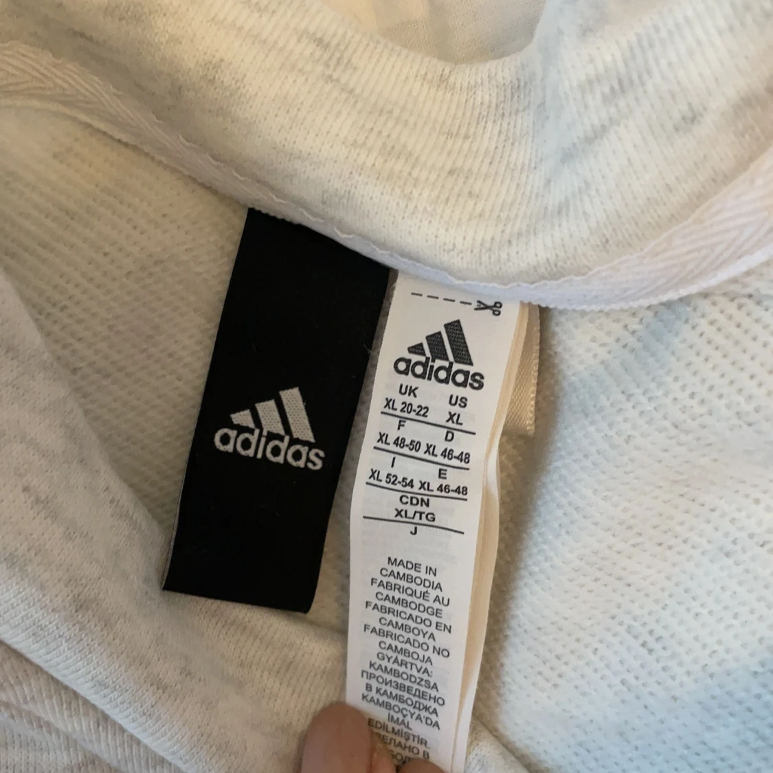 Adidas Sweatshirt  - 90