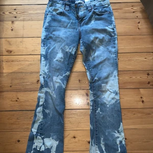 Levis bootcut - Bootcut jeans från Levis, i storlek S/M (ingen storlek står) 