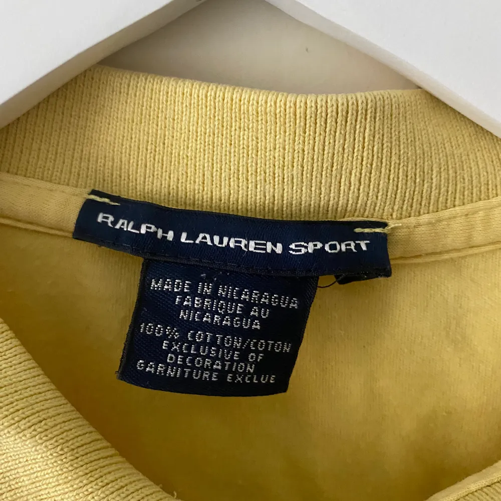 Ralph Lauren Sport Yellow Polo, Great condition. Skjortor.