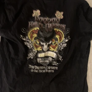 Vintage harley Davidsson t-shirt - Skitsnygg vintage ifrån Harley Davidsson i Stl S! Budgivningen om många är intresserade