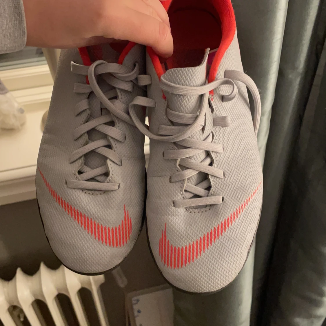 Nike inomhus fotbollsskor i storlek 38,5 - 90